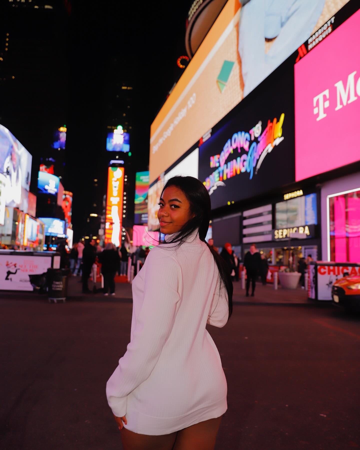 DE95F61C-24F1-4ABF-9A86-D47A20C8C220