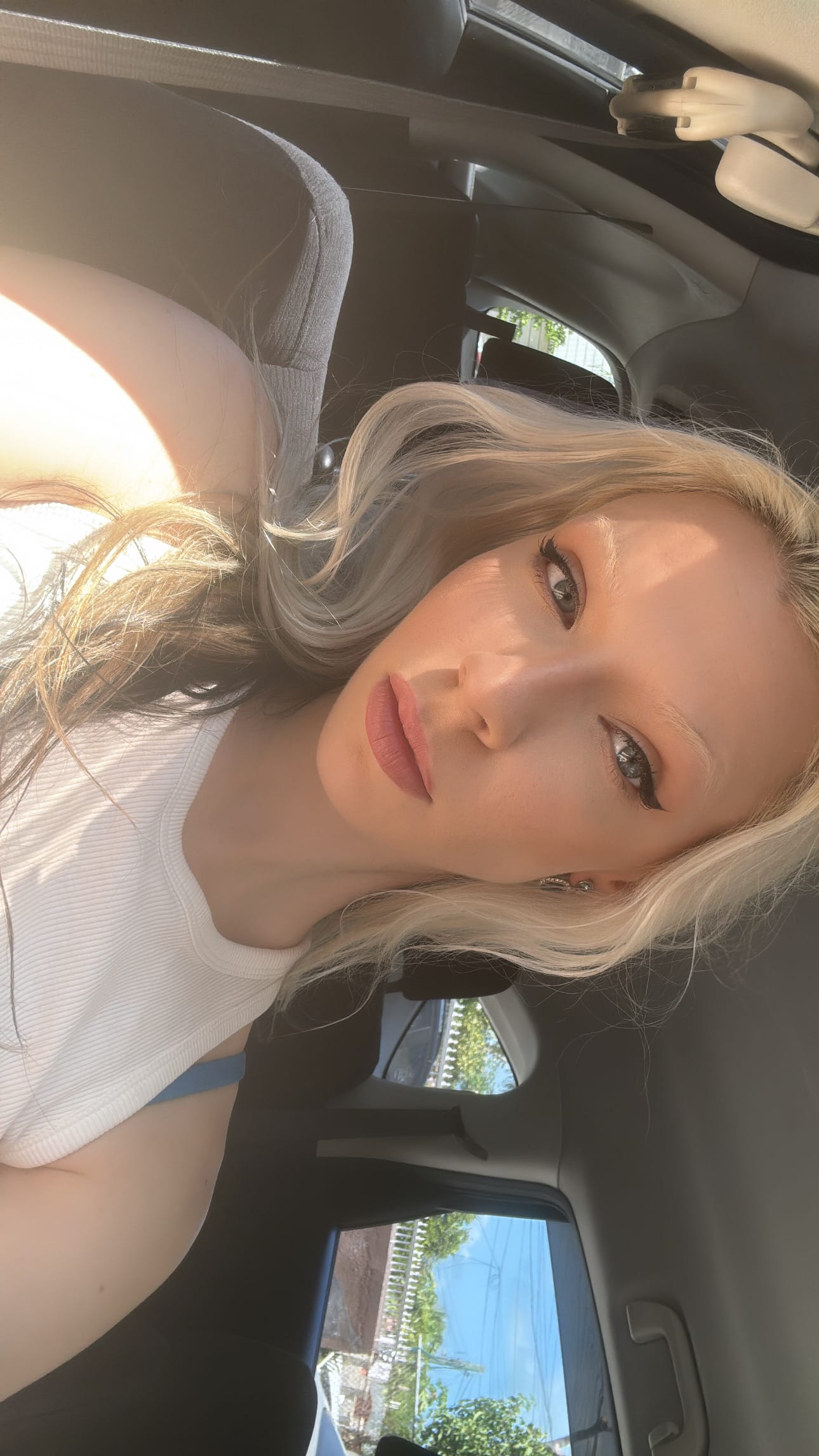 5AD83BD7-EDFE-444A-901C-7BA89B7BD808