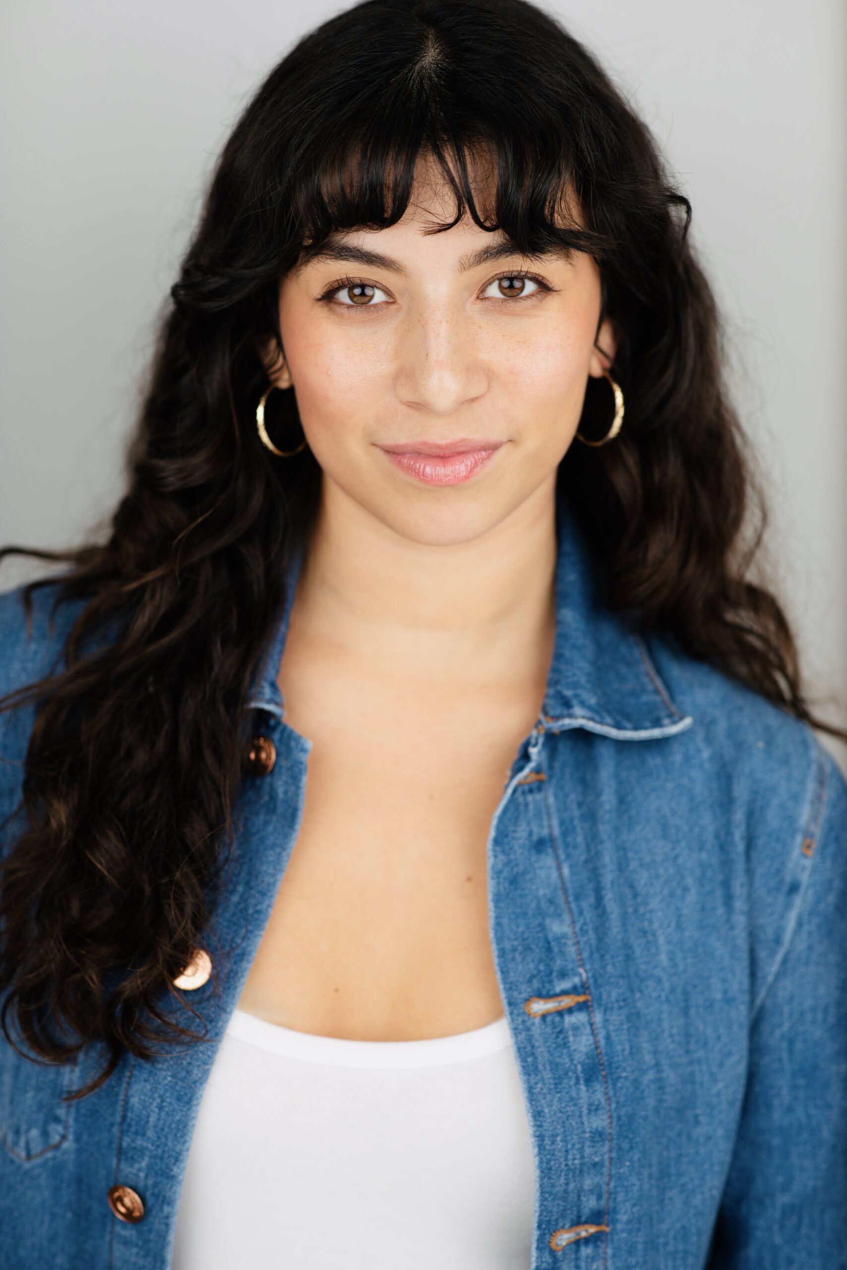 Isabella-Bobadilla-Headshot-